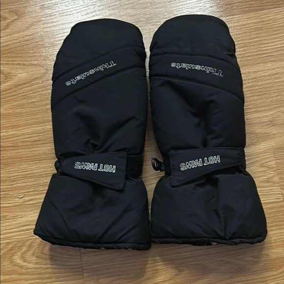 Thinsulate Black Mittens - Picture 1 of 3